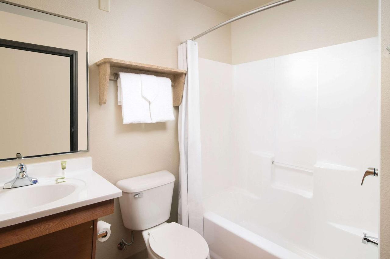 Woodspring Suites Gainesville I-75 Экстерьер фото