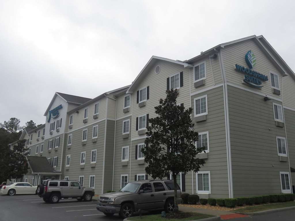Woodspring Suites Gainesville I-75 Экстерьер фото